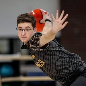 Meet your Posher, Wesley